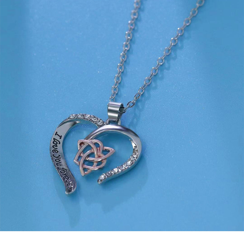 Collier chaine clavicule en forme de cœur