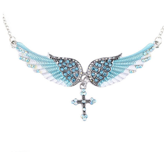 Nouveau - Joli collier avec pendentif ailes d'ange et croix