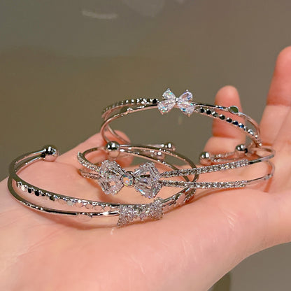 Clara - Bracelet à nœud de niche en argent