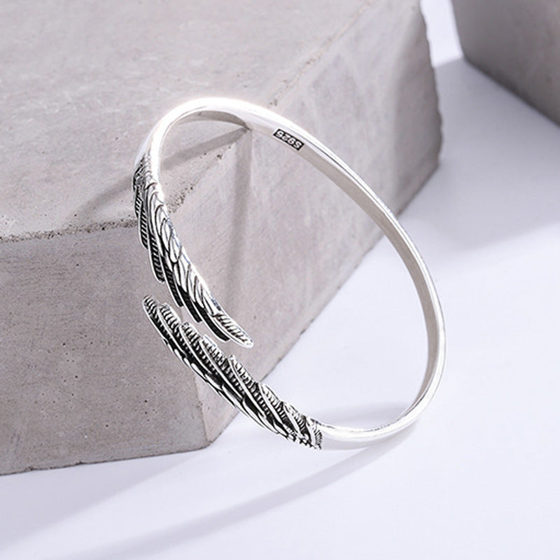 Bracelet plume plaqué argent